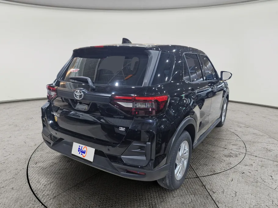2024 Toyota Raize XLE 