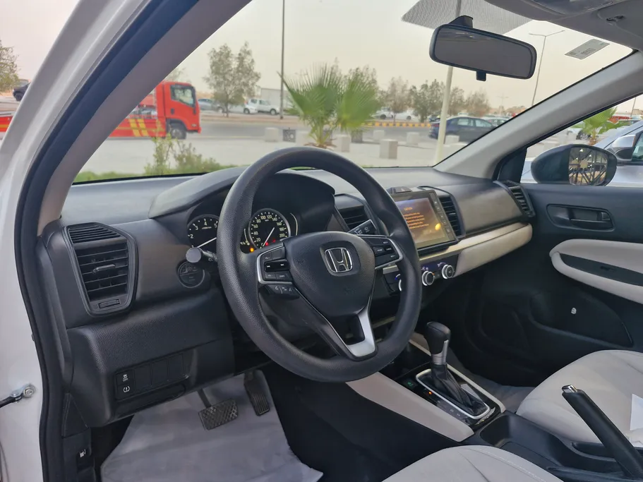 هوندا سيتى LX Sport 2023 