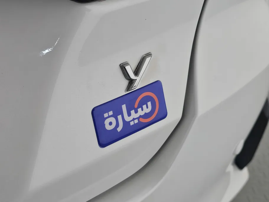 تويوتا يارس Y 2023 