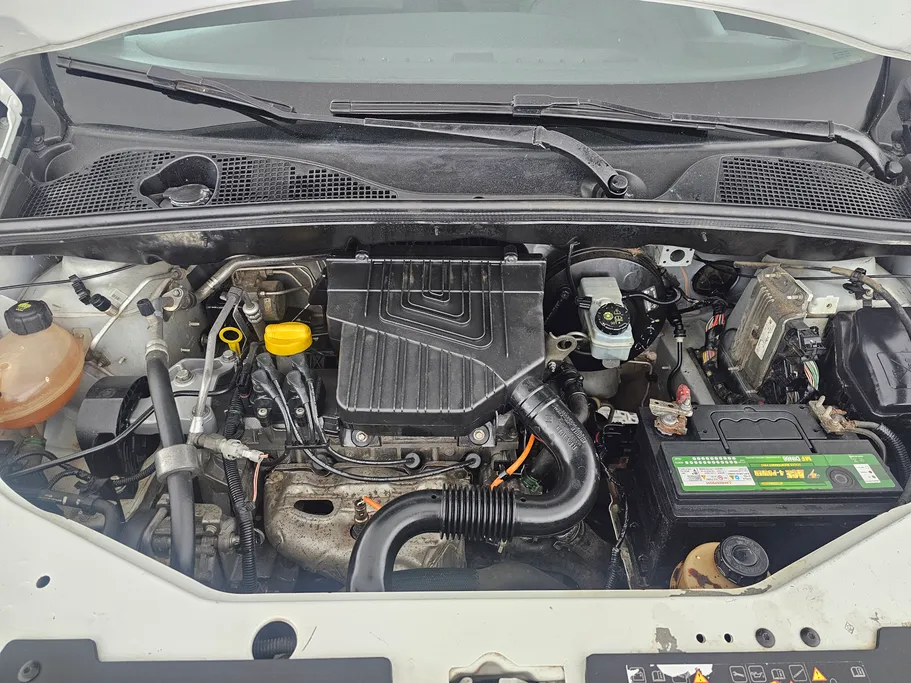 2021 Renault Docker Van بضاعة 