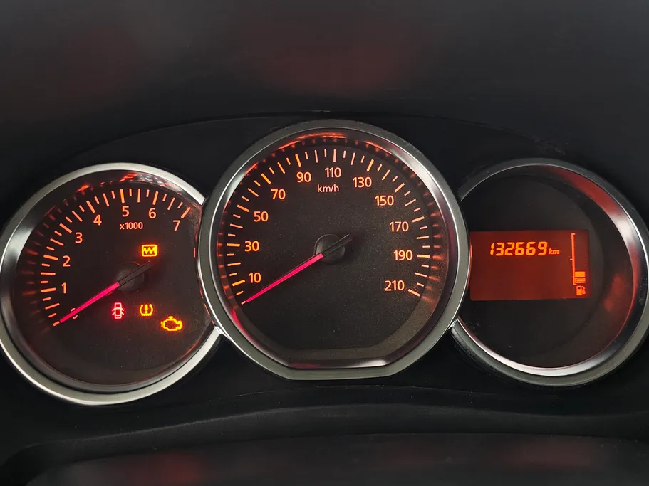 2021 Renault Docker Van بضاعة 