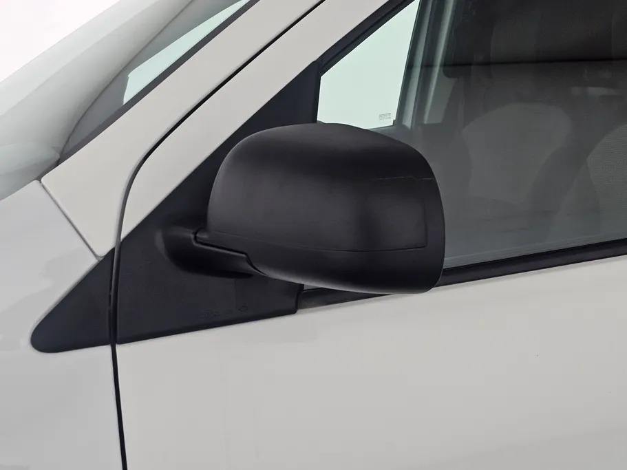 2021 Renault Docker Van بضاعة 