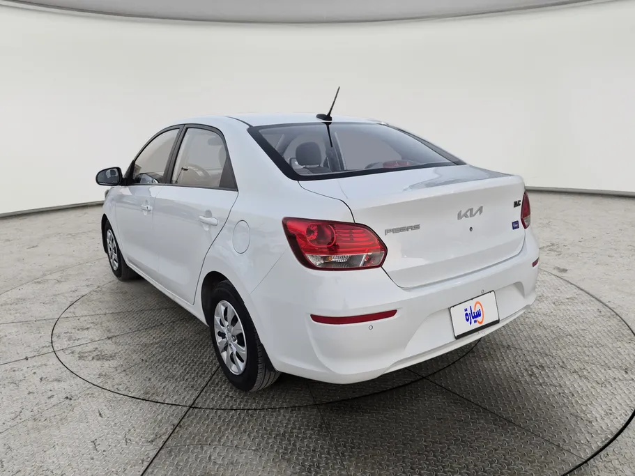 2024 Kia Pegas GL 