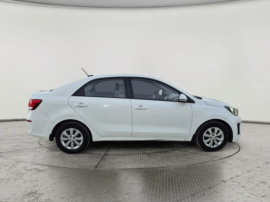 2024 Kia Pegas GL 