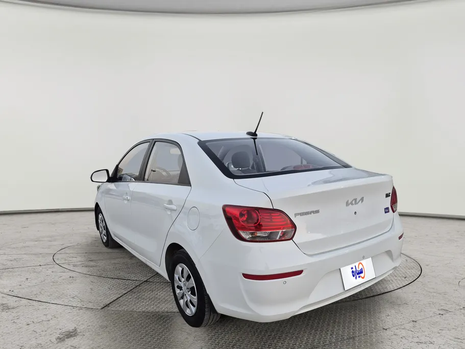 2024 Kia Pegas GL 