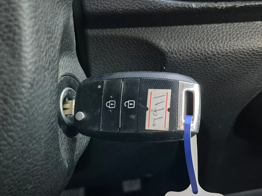 2024 Kia Pegas GL 