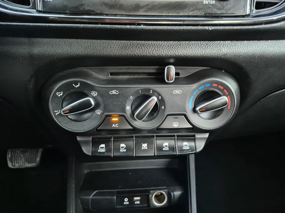 2024 Kia Pegas GL 