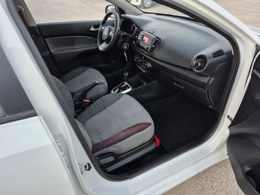 2024 Kia Pegas GL 