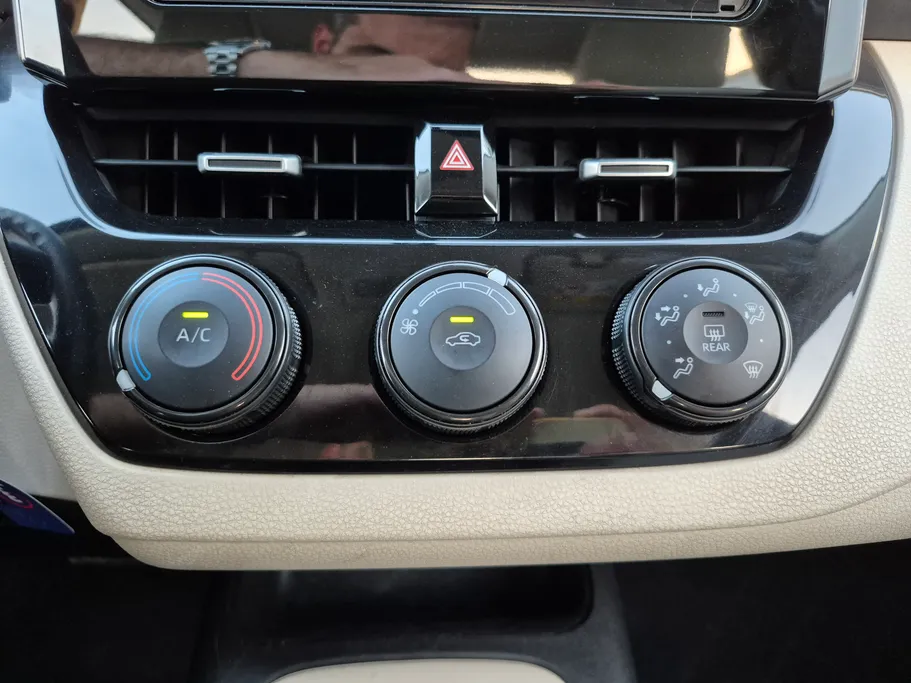 2024 Toyota Corolla XLI 