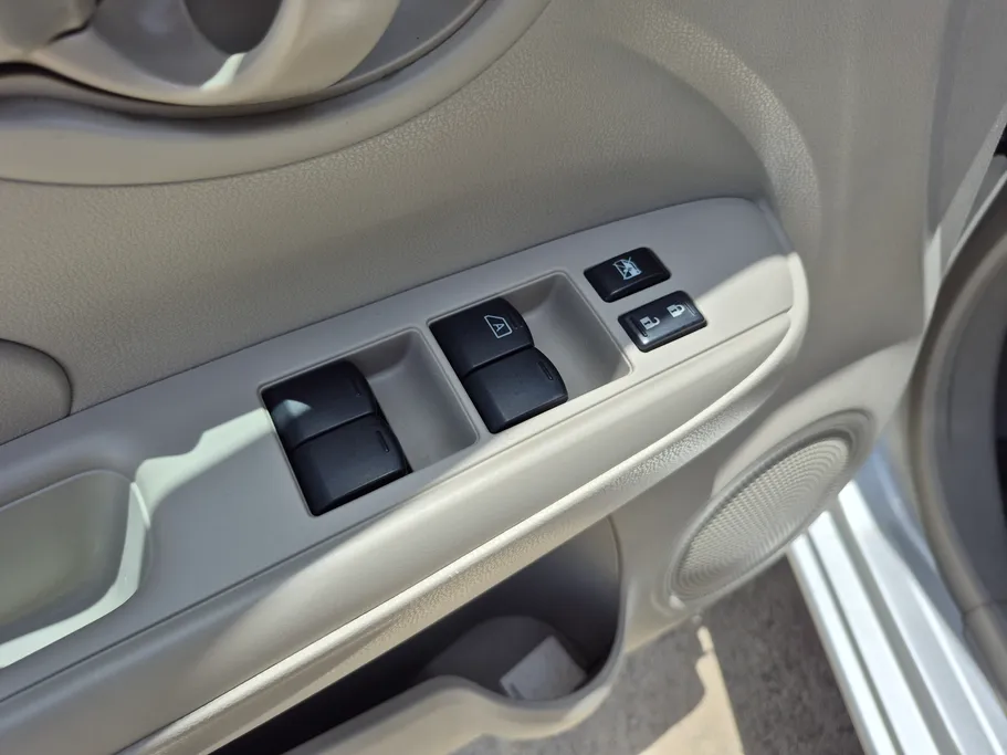 2024 Nissan Sunny SV Comfort 