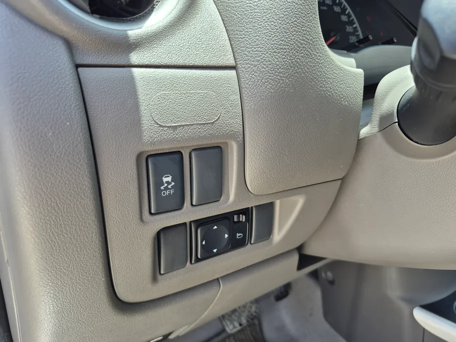 2024 Nissan Sunny SV Comfort 