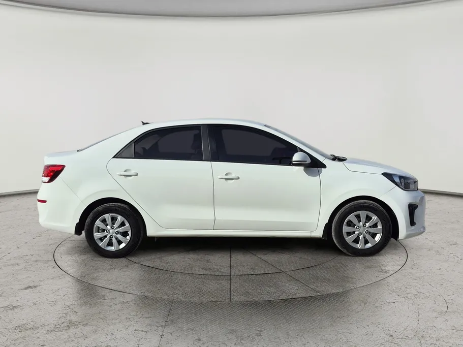 2024 Kia Pegas LX 
