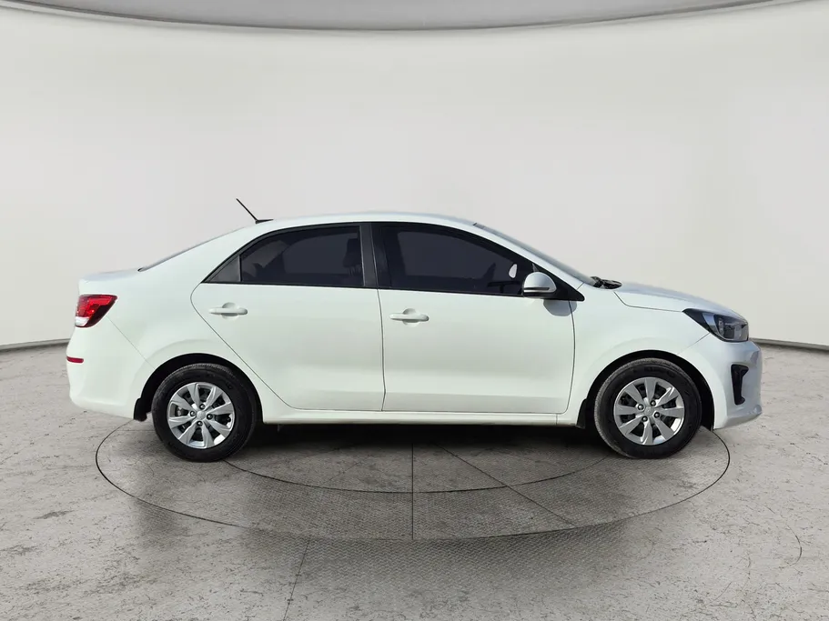 2024 Kia Pegas LX 