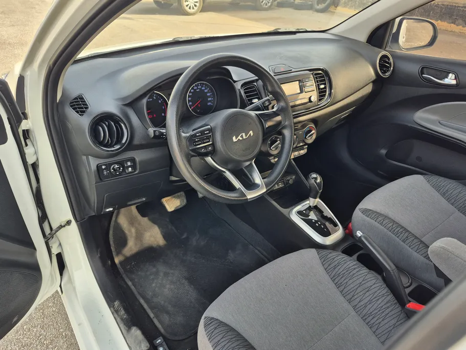 2024 Kia Pegas LX 