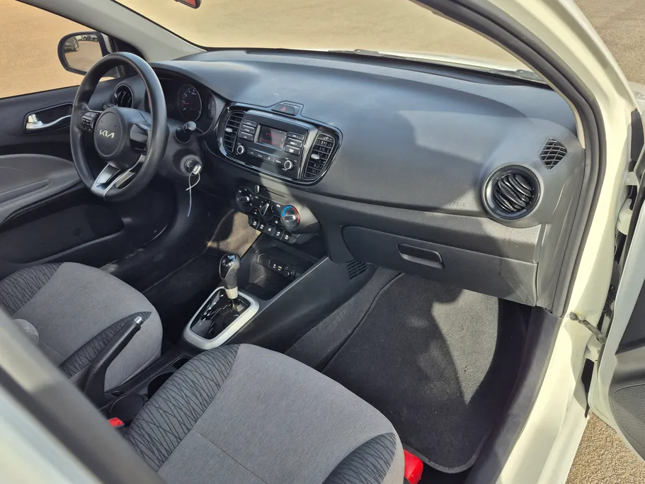 2024 Kia Pegas LX 