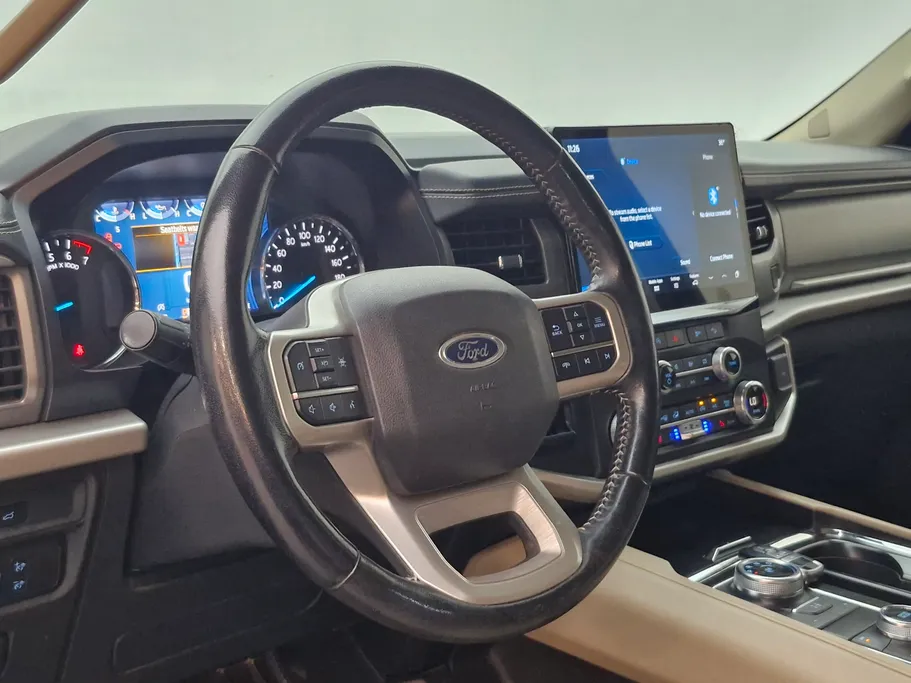 2022 Ford Expedition XLT 