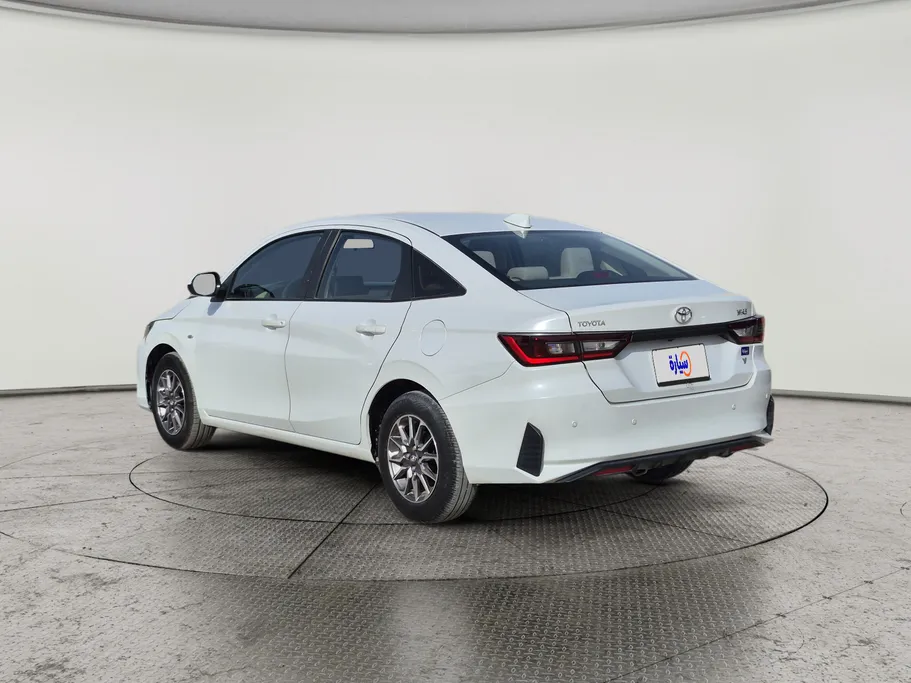 2023 Toyota Yaris  Y 