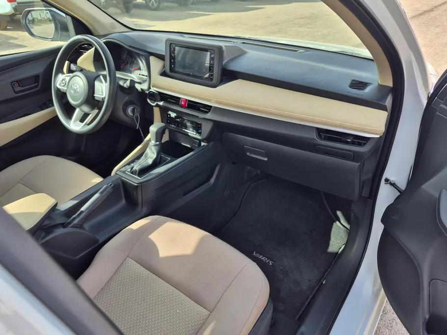 تويوتا يارس Y 2023 