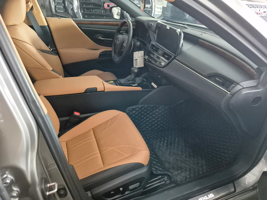 لكزس ES 350 2025 