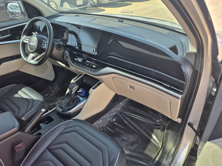 2024 Kia Carens EX 