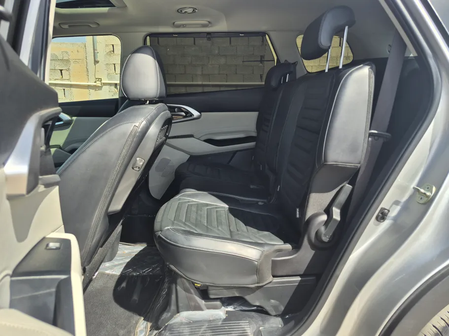 2024 Kia Carens EX 