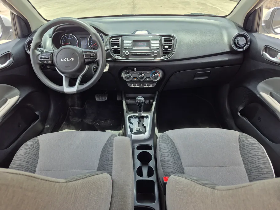 2024 Kia Pegas GL 