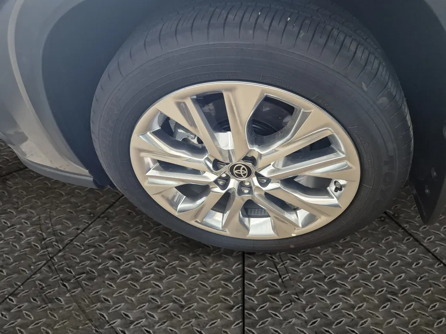 2025 Toyota Highlander Limited 