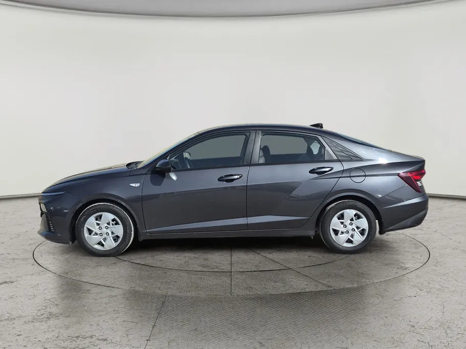 2024 Hyundai Accent Fleet 