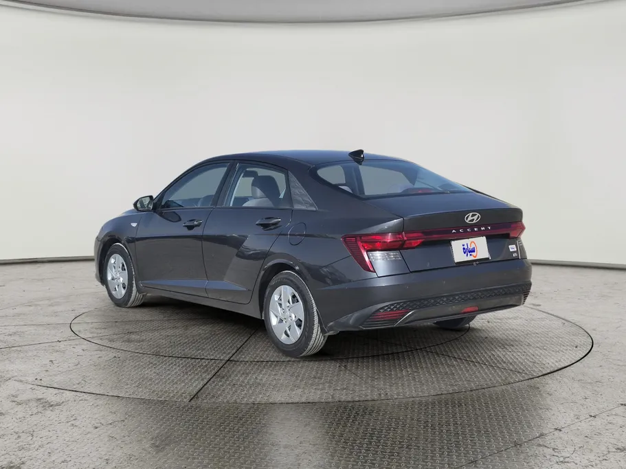 2024 Hyundai Accent Fleet 