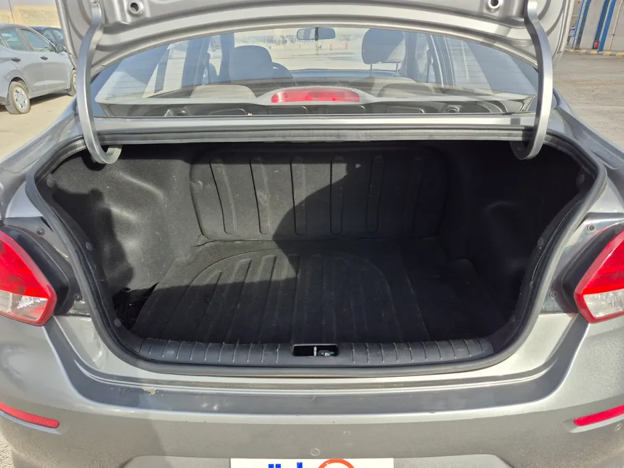 2024 Kia Pegas GL 