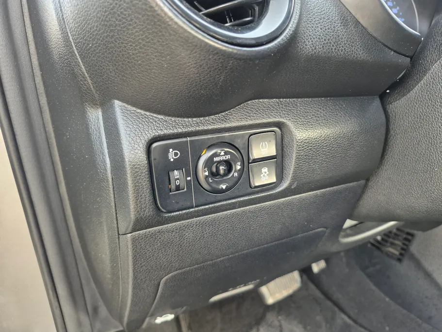 2024 Kia Pegas GL 