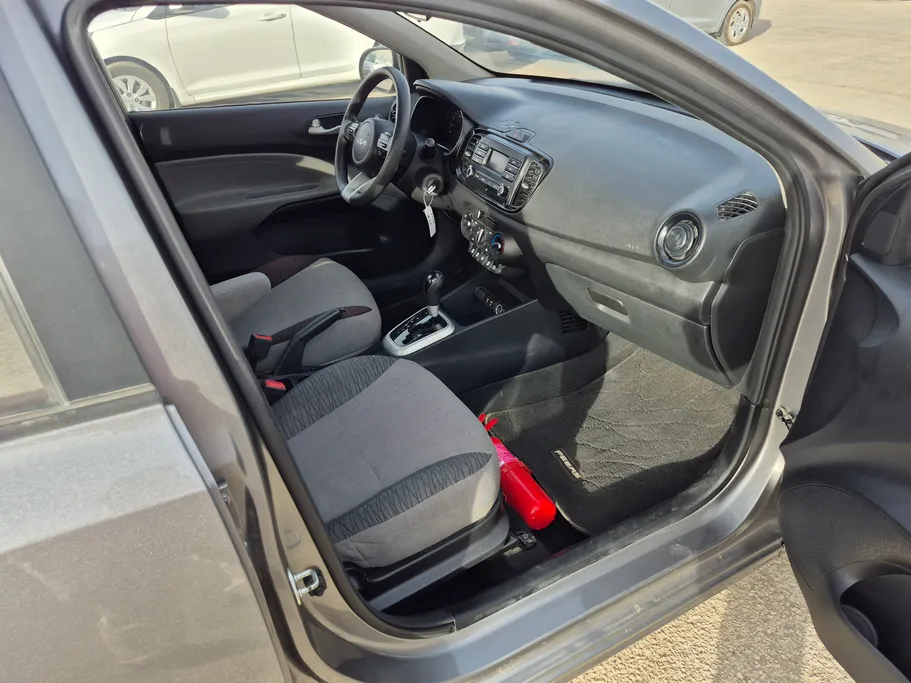 2024 Kia Pegas GL 