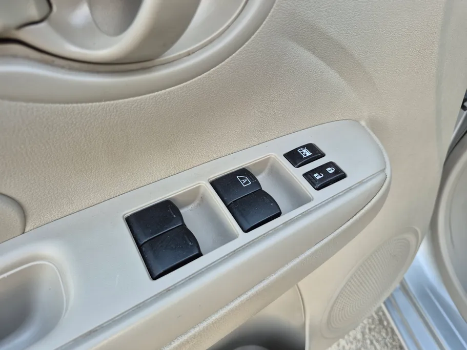 2024 Nissan Sunny SV Comfort 