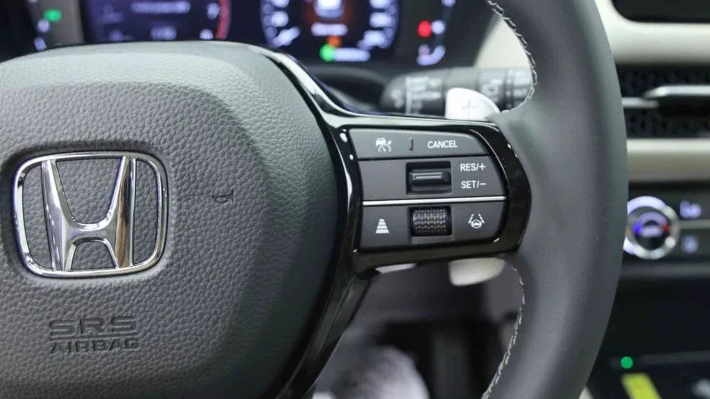 2025 Honda ZR-V LX 