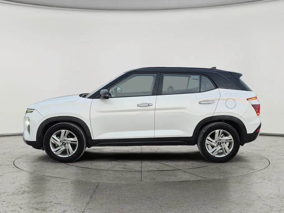 2023 Hyundai Creta Comfort (Two Tone) 