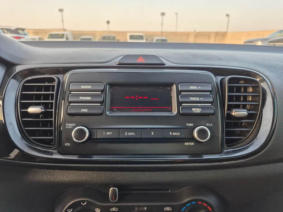 2024 كيا Pegas LX 