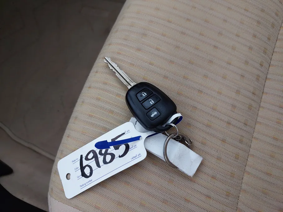 2022 Toyota Yaris  Y 