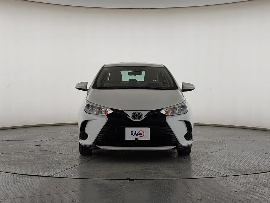 2022 Toyota Yaris  Y 