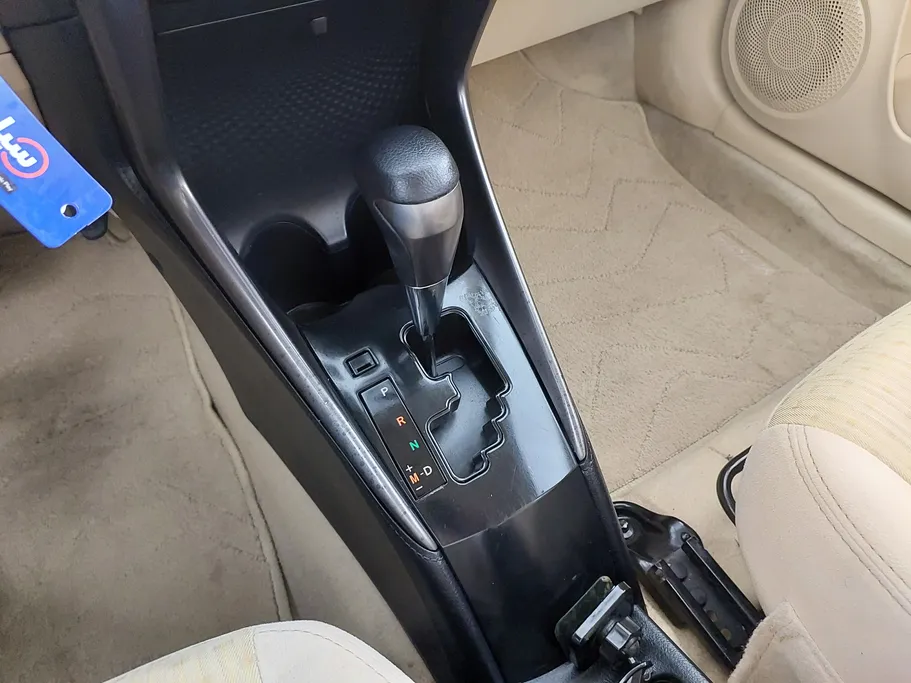 2022 Toyota Yaris  Y 
