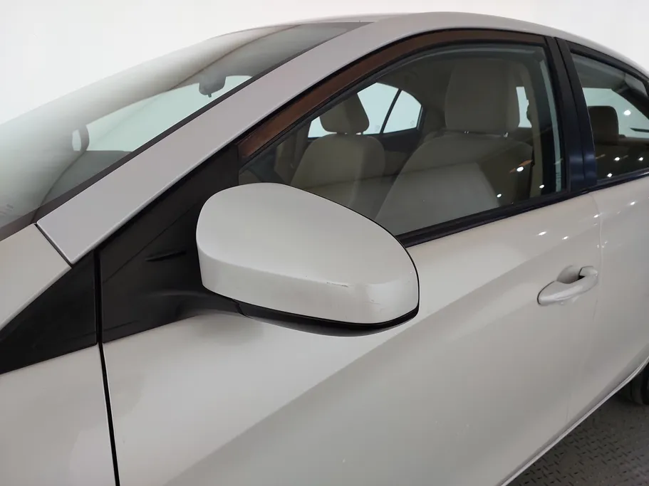 2022 Toyota Yaris  Y 