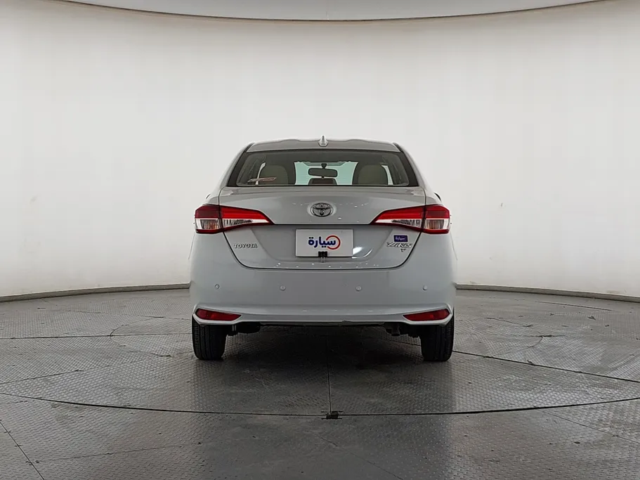2022 Toyota Yaris  Y 