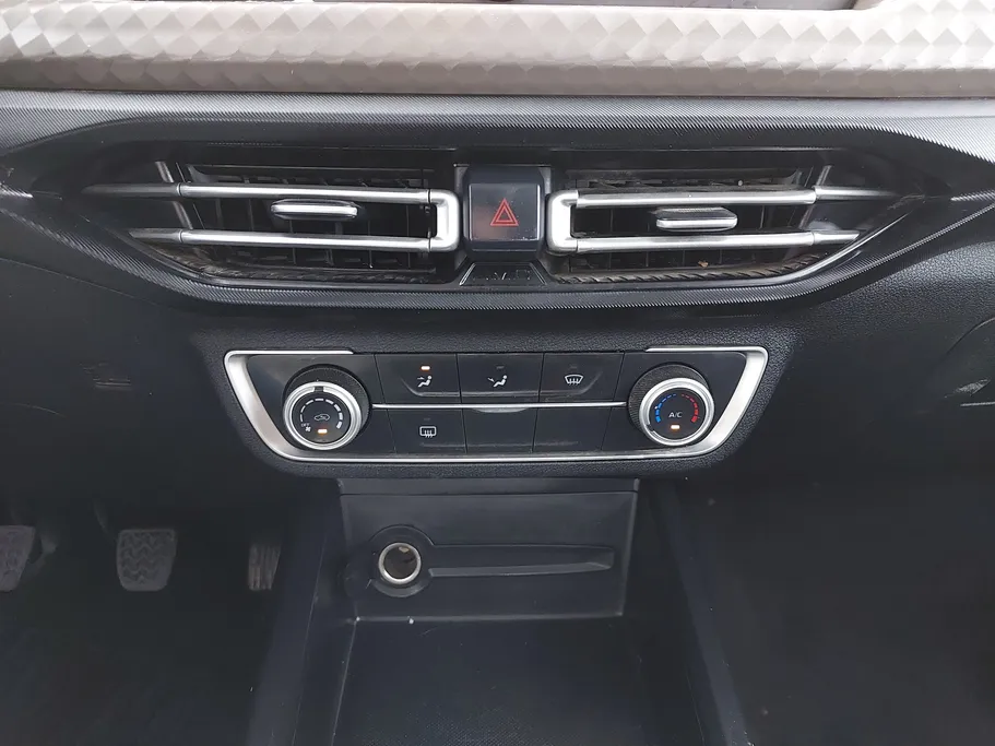 2023 JMC Vigus Double Cabin 