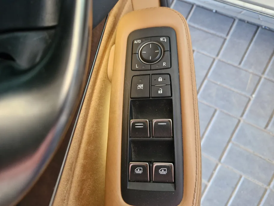 لكزس LS 500 2023 