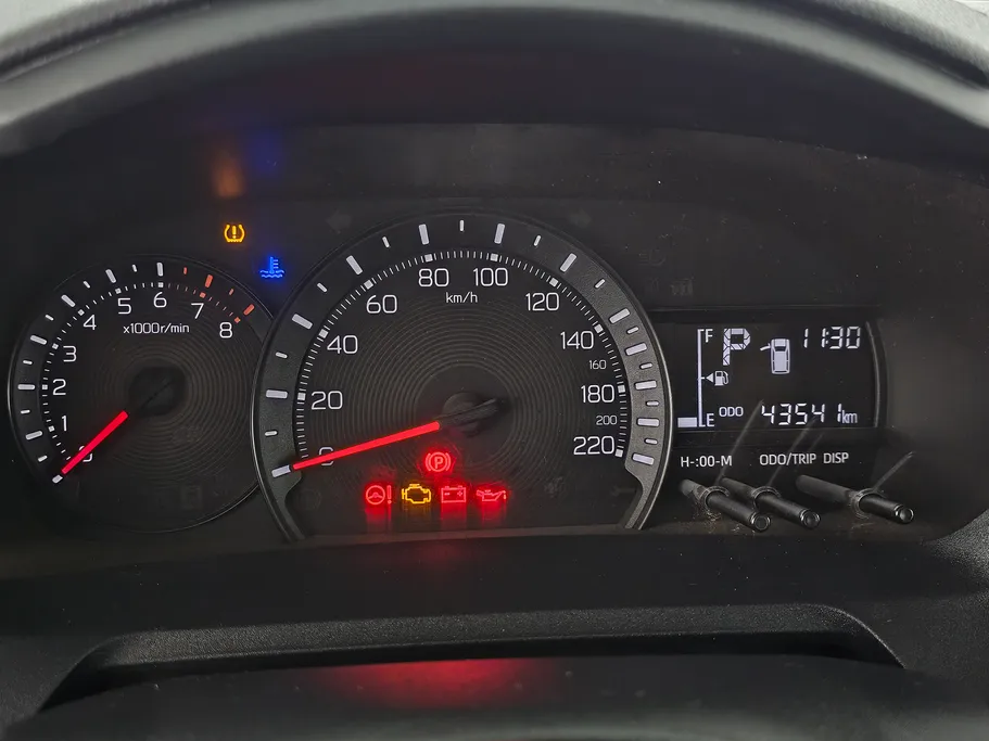 2023 Toyota Yaris  Y 