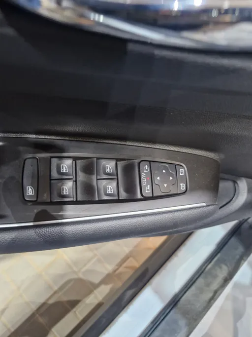 2025 Renault Koleos LE 