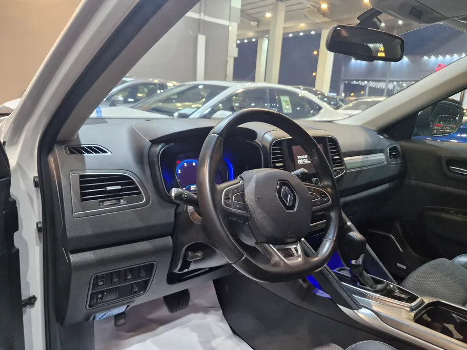 2025 Renault Koleos LE 
