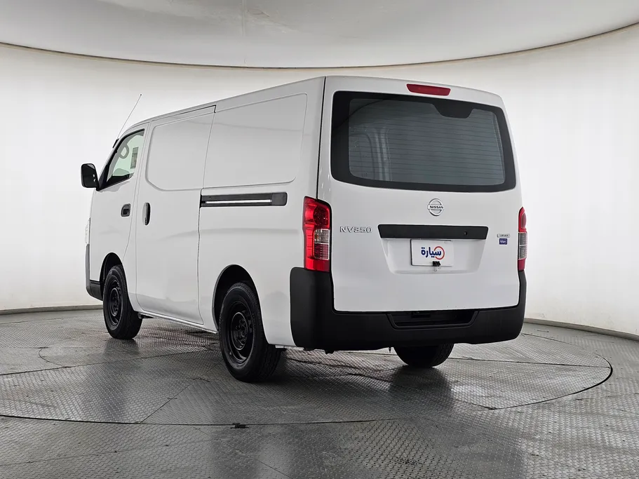 2021 Nissan Urvan NV350 
