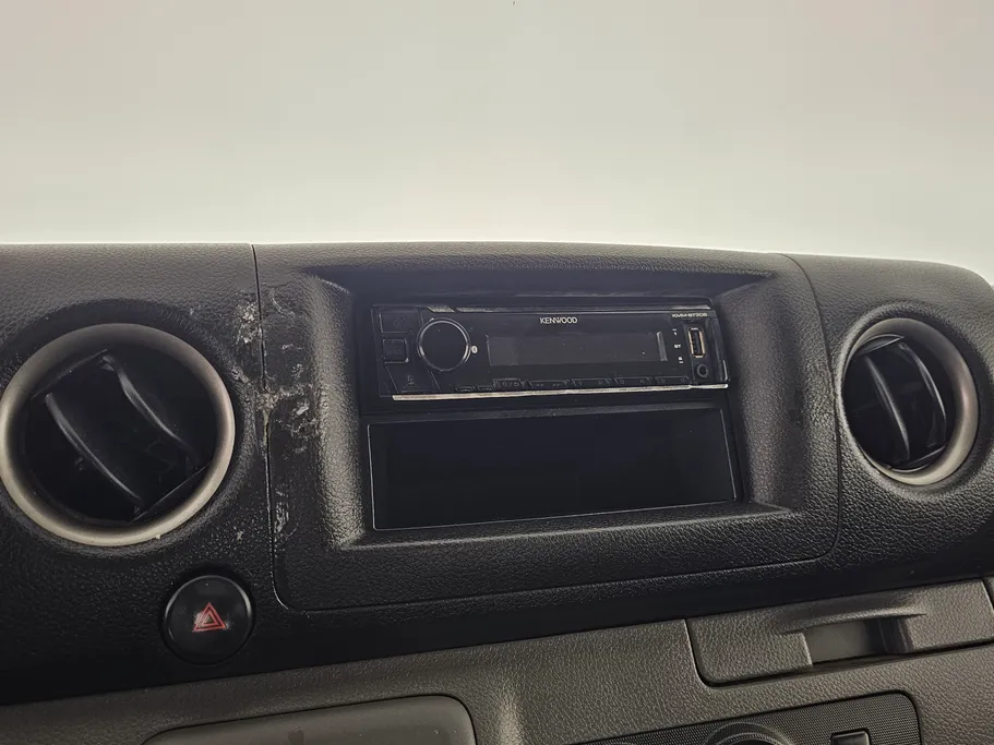 2021 Nissan Urvan NV350 