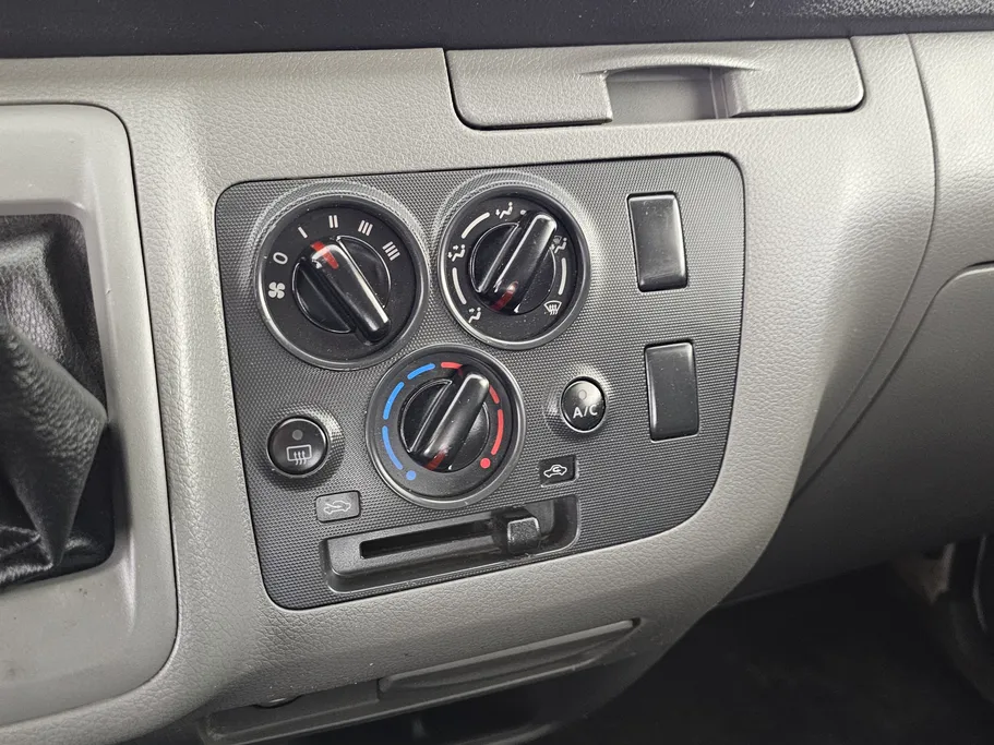 2021 Nissan Urvan NV350 