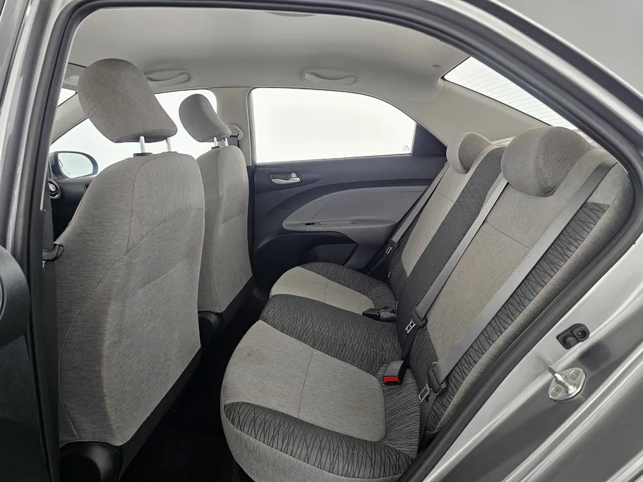 2025 Kia Pegas LX 
